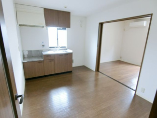 【居間・リビング】 | 使いやすい居間です