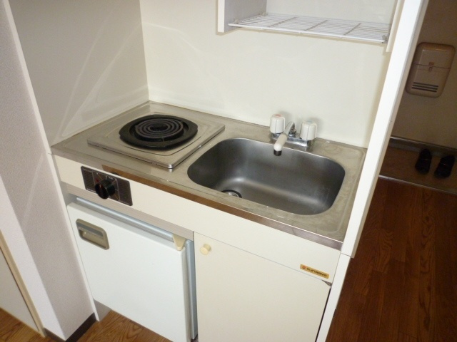 たかなかビルのキッチン