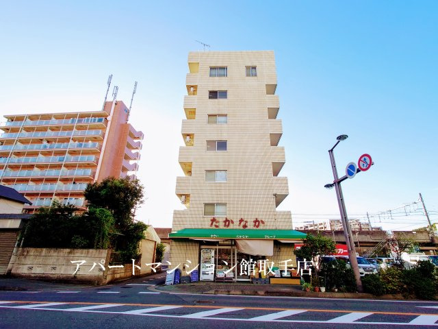 たかなかビルの外観