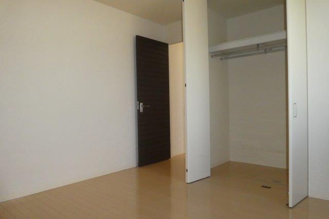 ヴァン・パサージュAの洋室