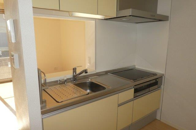 ヴァン・パサージュAのキッチン|３口IHコンロ付きシステムキッチン