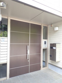 【エントランス】