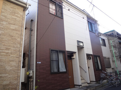 【外観】 | ベルツリーハウス | ベルツリーハウス　平成１８年８月築！鶯谷駅から徒歩７分・入谷駅から徒歩１２分！閑静な住宅街！１フロア２世帯の角部屋！