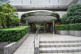 【エントランス】 | エントランス　オートロック完備
