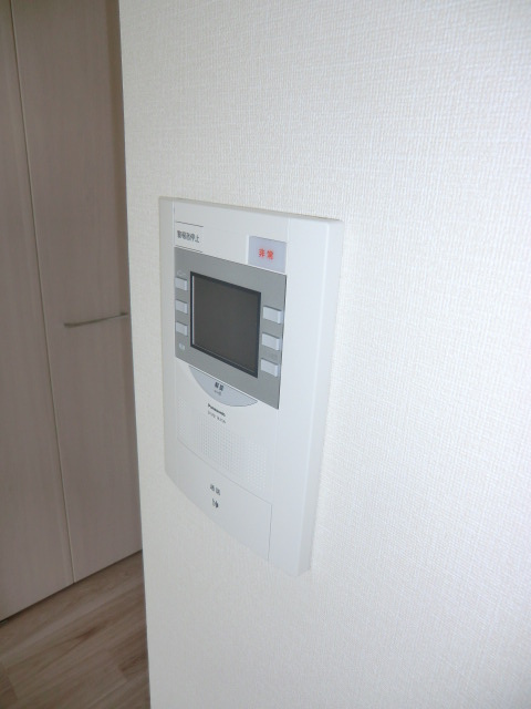 プレサンス塚本グランゲートのセキュリティ|モニターフォン