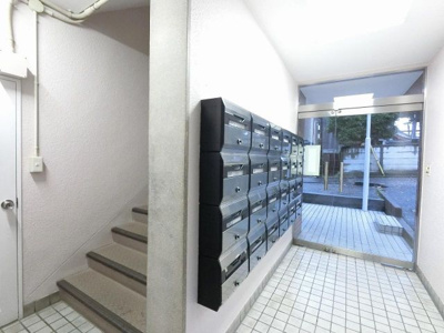 【その他共用部分】 | シャトレ大倉山 | 階段