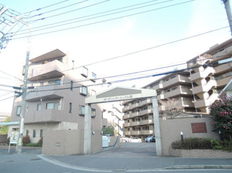 【外観】 | 横浜市営地下鉄ブルーライン「三ツ沢上町」駅徒歩9分！