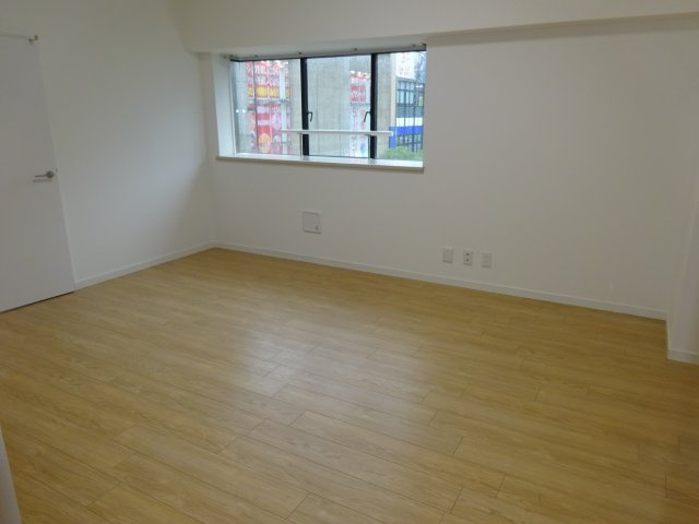 コスモリード篠崎駅前の居間・リビング