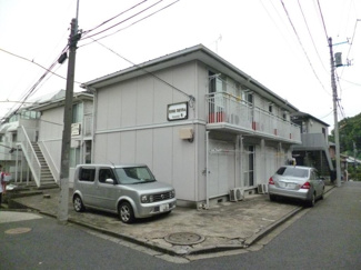 【駐車場】 | いつでも目の届く敷地内に駐車場があります♪お車をお持ちの方ぜひぜひ！