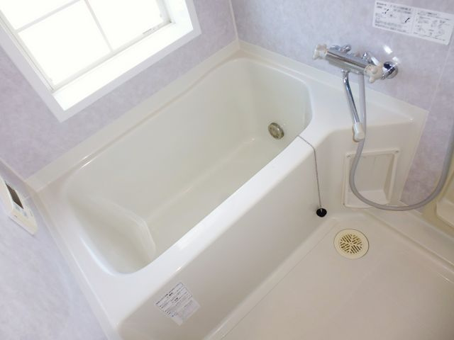 フォンターナ江井島の浴室