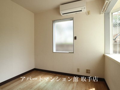【居間・リビング】 | ラフォーレ中原