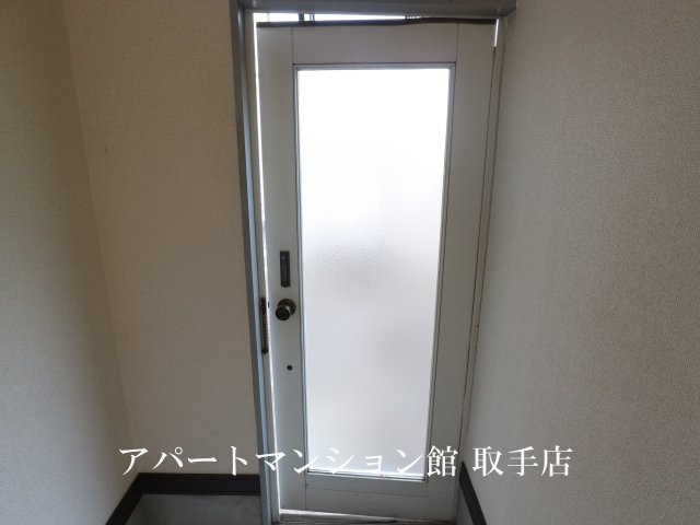 ラフォーレ中原の玄関