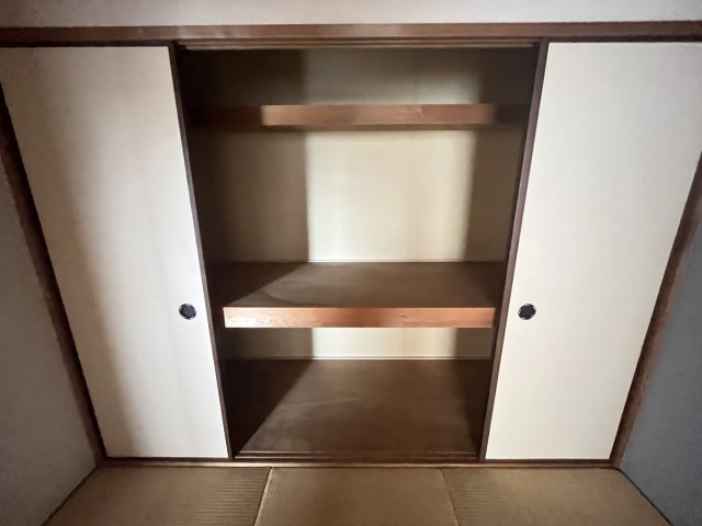 ウィスタリア藤の収納
