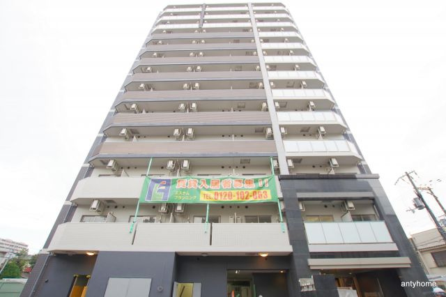 エステムコート梅田北2ゼニス　仲介手数料無料の外観