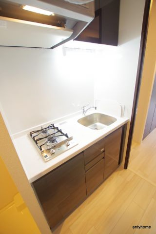 エステムコート梅田北2ゼニス　仲介手数料無料のキッチン