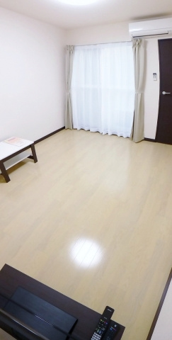 【寝室】 | クレイノエテルノ | 同物件の参考写真です。
