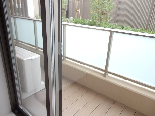 【バルコニー】 | プレジリア代々木大山町