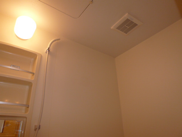 グーズベリーの浴室|換気扇