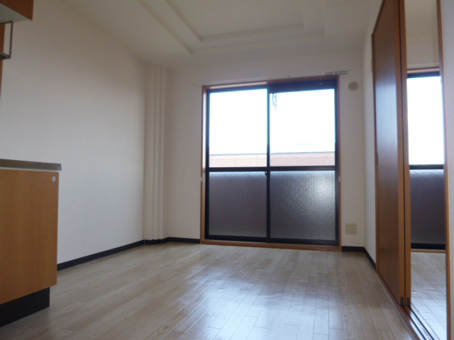 グーズベリーの居間・リビング|ダイニング