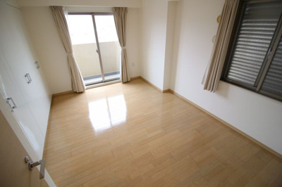 【洋室】 | 新長田駅前アーバンコンフォート