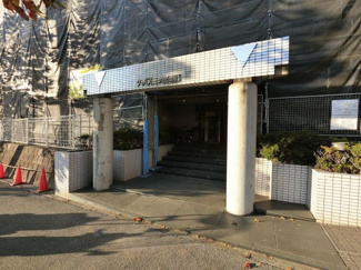 【エントランス】 | 東急東横線「綱島」駅バス9分「駒岡不動尊前」停歩6分