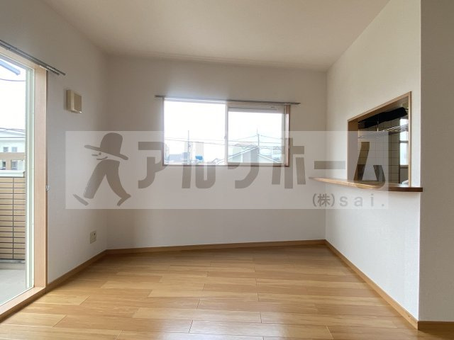 グランソレイユの居間・リビング