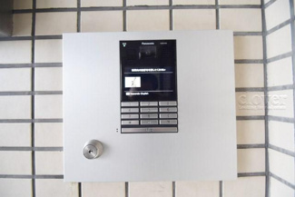 【エントランス】 | オートロック完備