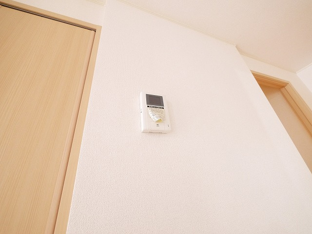 サンセールⅡのセキュリティ|モニター付きインターホンです