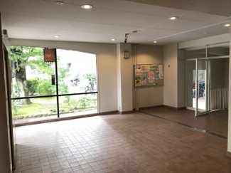 【エントランス】