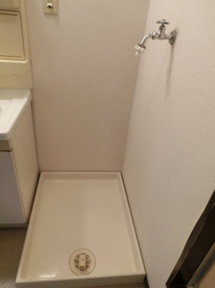 【設備】 | コーポ衣川 | 洗濯機置き場