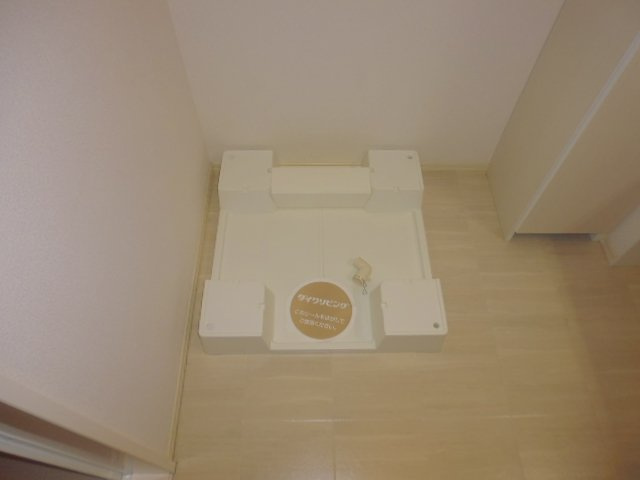 アデランテのその他|洗濯機置き場