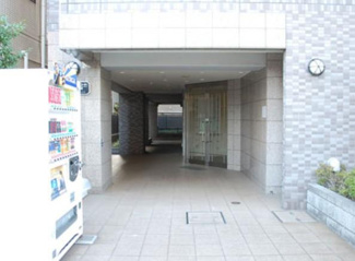 【エントランス】