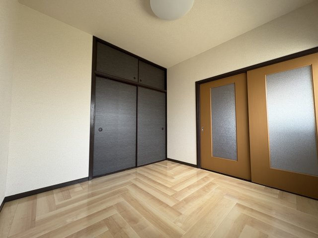 マルイ荘の洋室