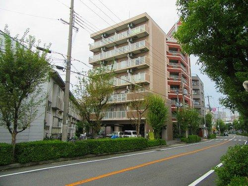 ルミエール山中の外観