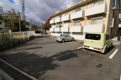 【駐車場】 | クレールモエ