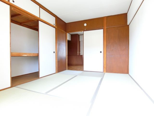 ヴィレッジハウス加賀田　2号棟の収納