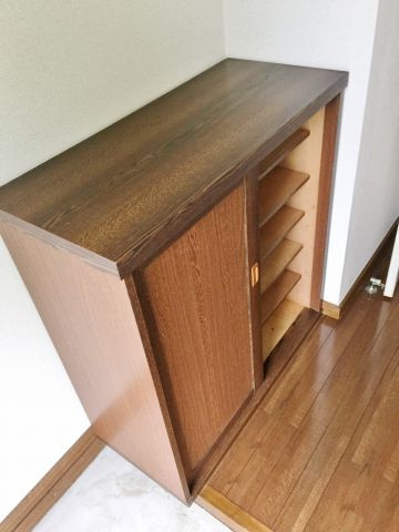 茂原市三ケ谷のアパートの玄関