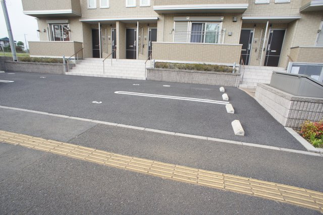Oak たなか の駐車場