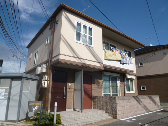 倉敷市老松町１丁目のアパートの外観