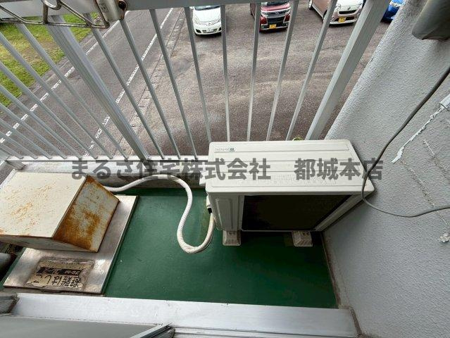 ロワイヤルヒルズ「水道料込み」のバルコニー