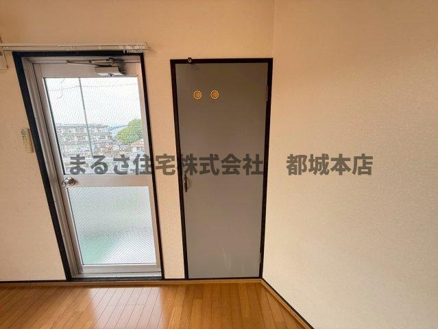 ロワイヤルヒルズ「水道料込み」の収納
