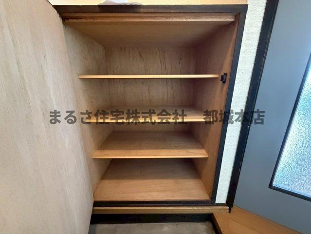 ロワイヤルヒルズ「水道料込み」の収納