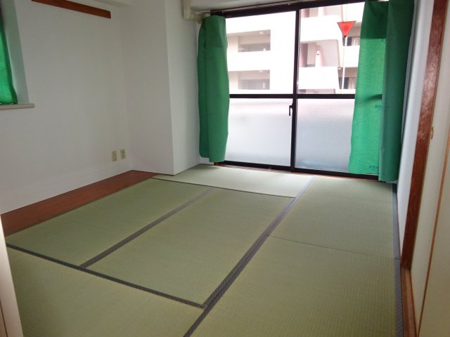 T’s garden篠崎(旧コスモリード篠崎駅前)の和室