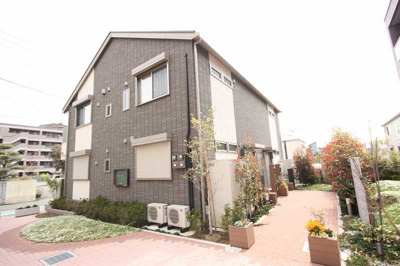 【外観】 | リオグランデＷｅｓｔ | 4世帯のみの生活しやすい物件です。