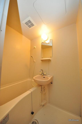 【浴室】 | サンジョルディ