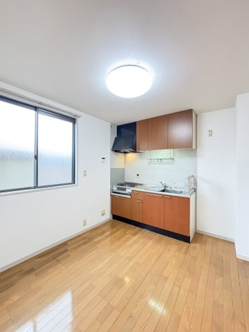 ファミーユ中野A棟の収納