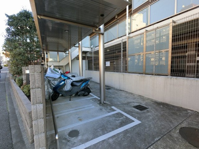 【その他共用部分】 | クレヴィア田園調布本町 | バイク置場