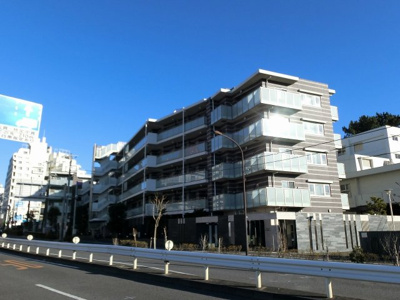 【外観】 | クレヴィア田園調布本町 | 浴室乾燥機付オートバス、食洗機、床暖房等充実の室内設備！南向きのお部屋です♪