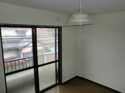 【居間・リビング】 | サンライフ21新田 | ＜サンライフ21新田＞