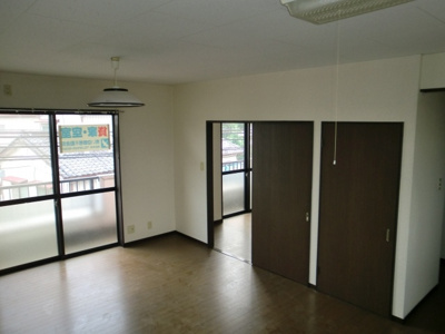 【居間・リビング】 | サンライフ21新田 | ＜サンライフ21新田＞